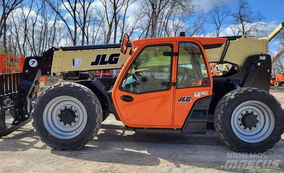 JLG 742 Телескопічні навантажувачі