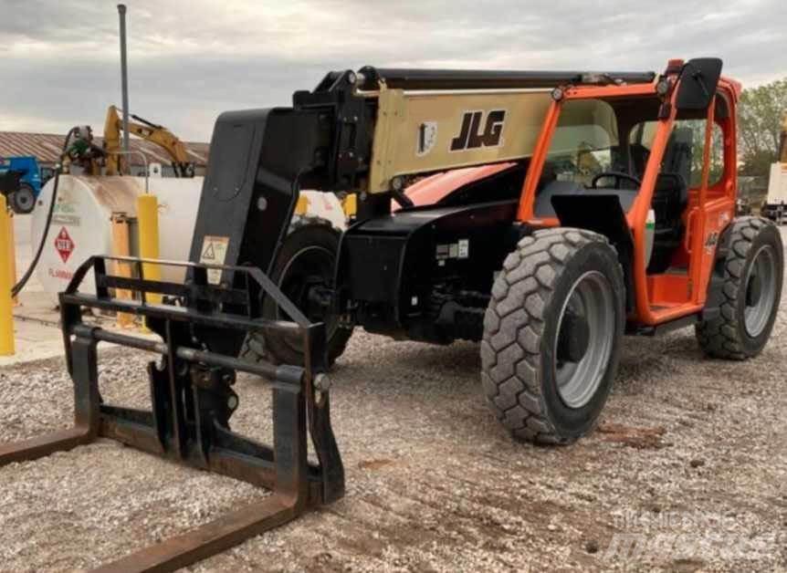 JLG 943 Телескопічні навантажувачі