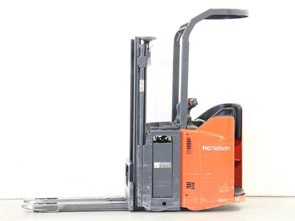 Linde D12SP/133 Ручний візок