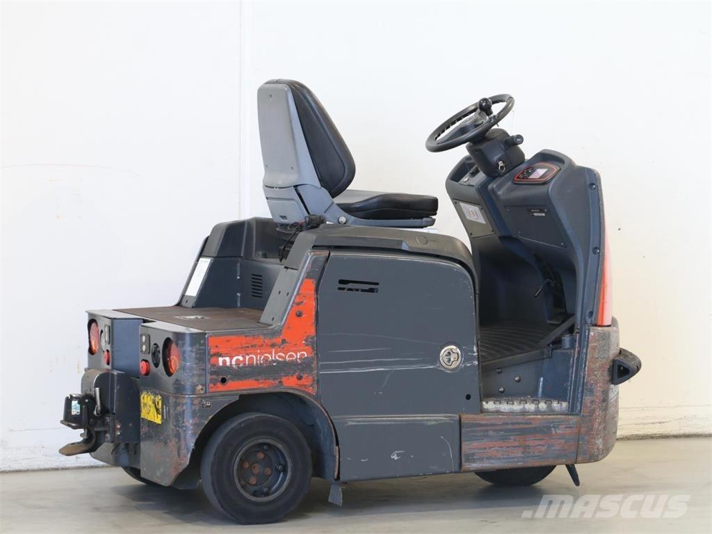 Linde P80/1191-00 Тягачі колісні