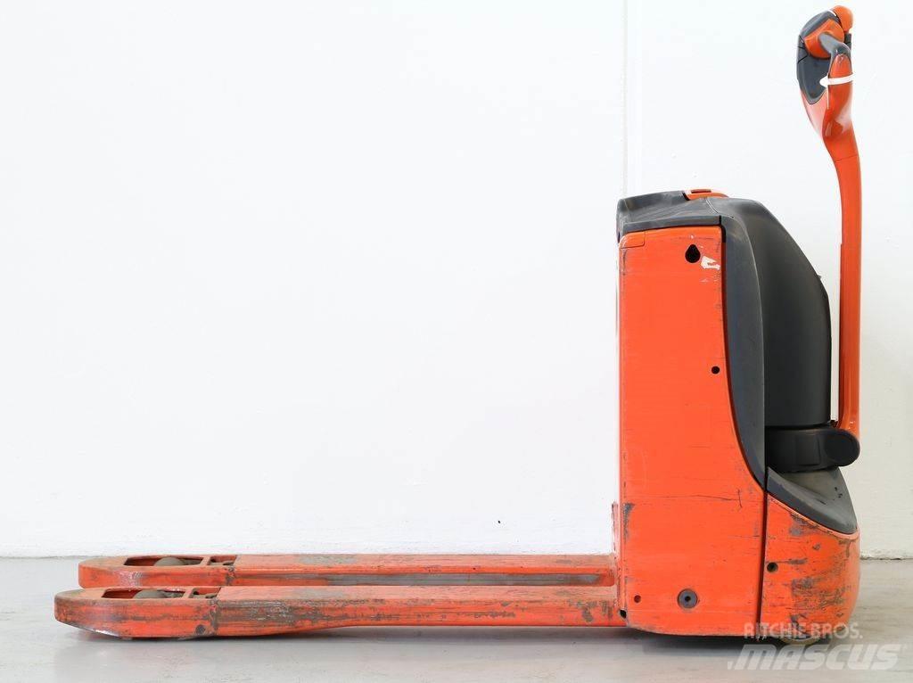 Linde T16/1152 Ручний візок