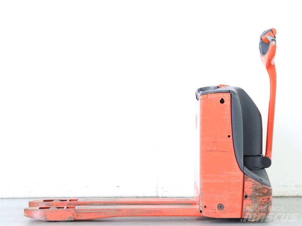 Linde T16/1152 Ручний візок