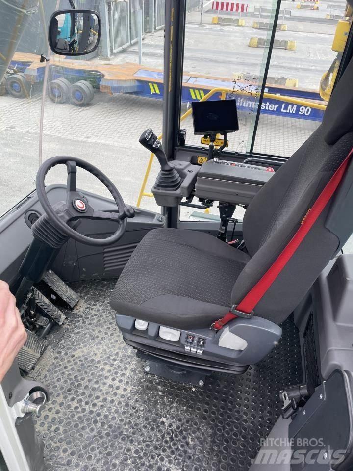 SMV 4531 TC5 Річ-трак із високим підйомом