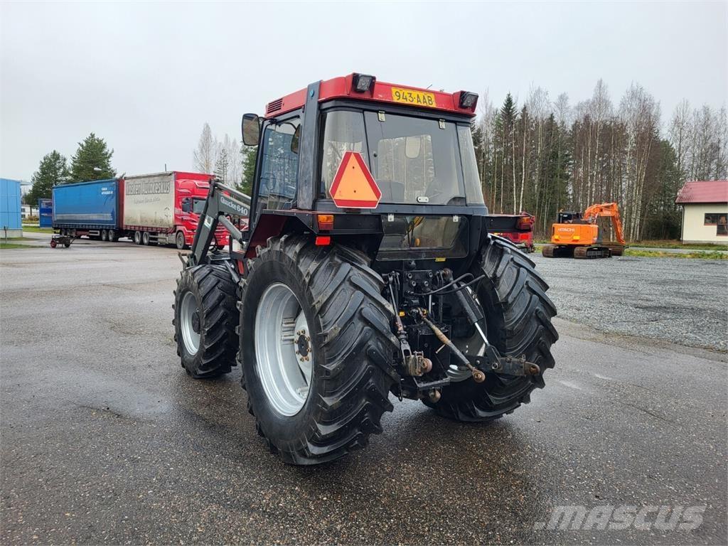 Case IH 4240 XL Трактори