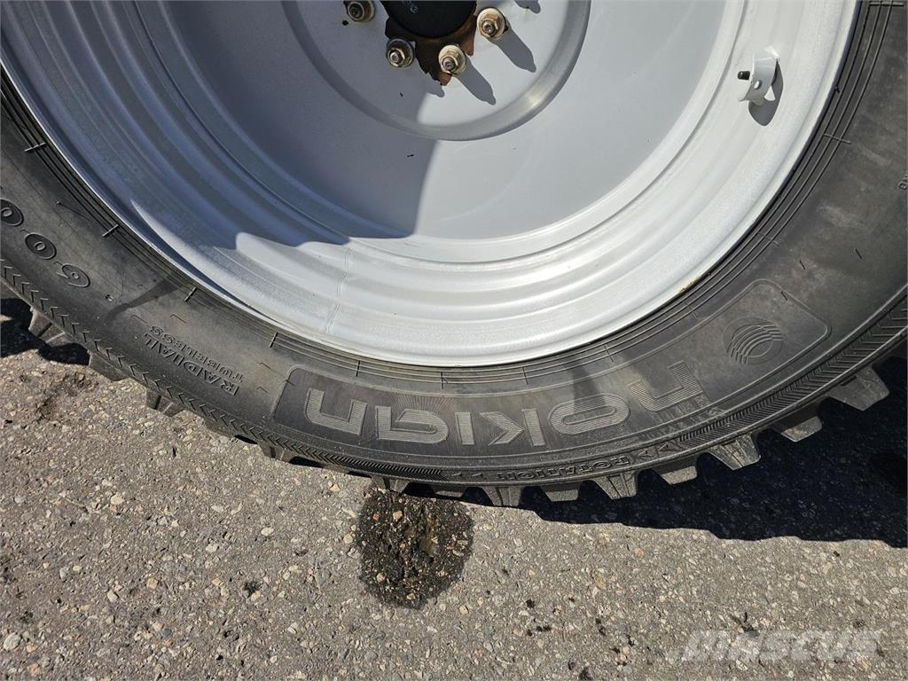CASE MAXXUM 140 Трактори