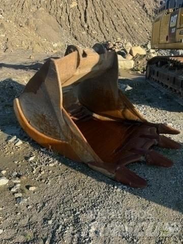 CAT 352F Гусеничні екскаватори