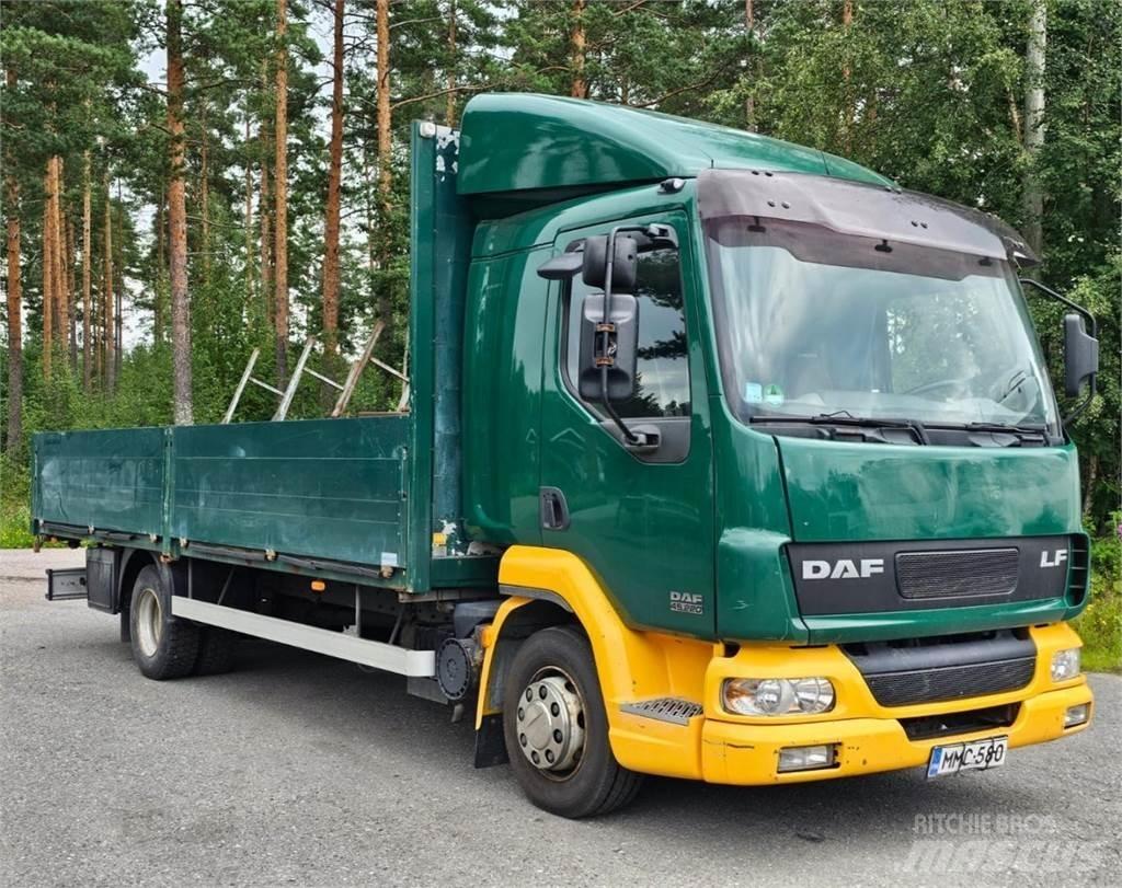 DAF LF 45.220 Вантажівки-платформи/бокове розвантаження