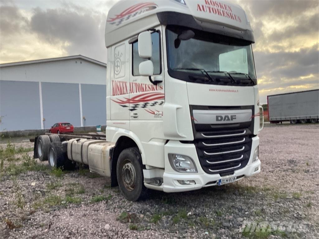 DAF XF 530 Шасі з кабіною