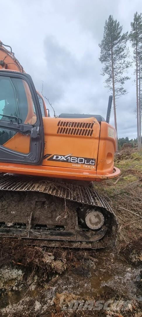 Doosan 160 LC Гусеничні екскаватори