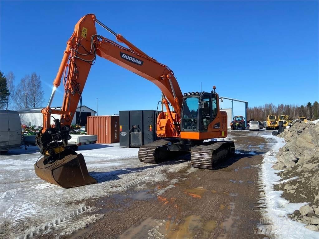 Doosan DX 235 LCR Гусеничні екскаватори