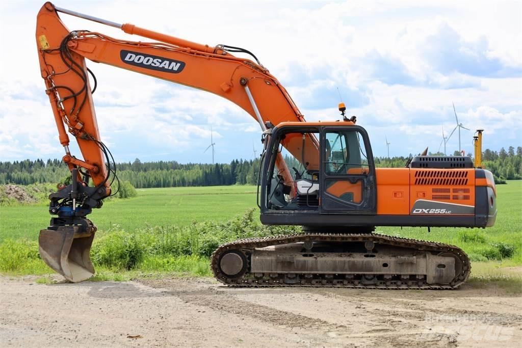 Doosan DX255 LC - 3 Гусеничні екскаватори