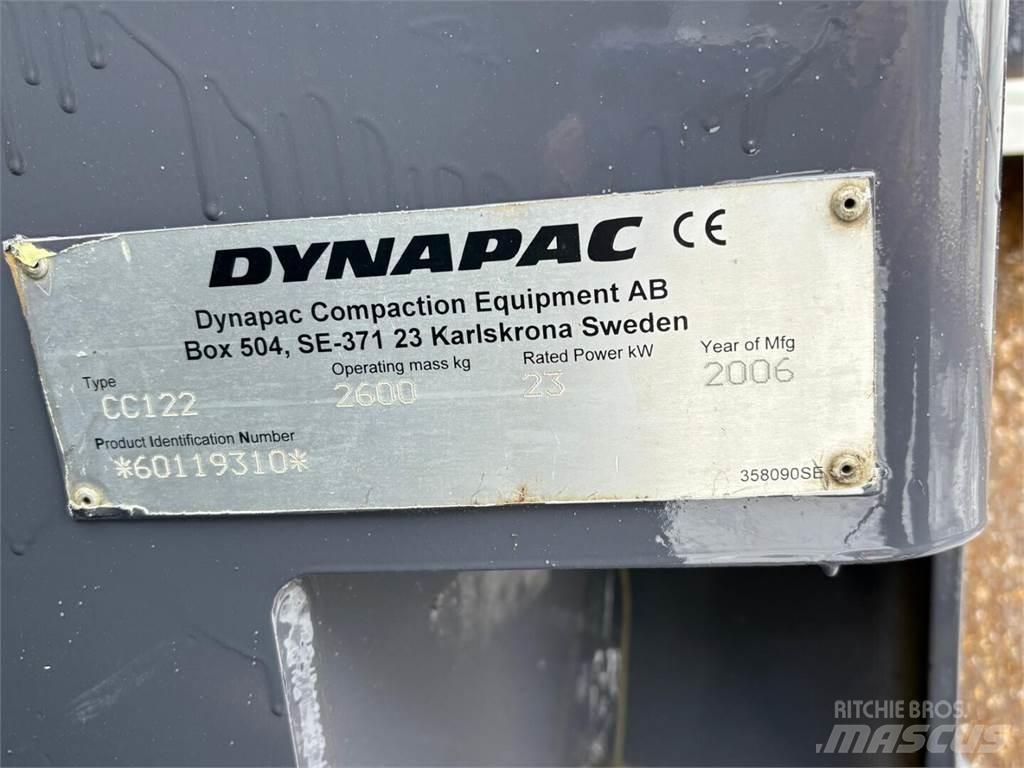 Dynapac CC122 Інше