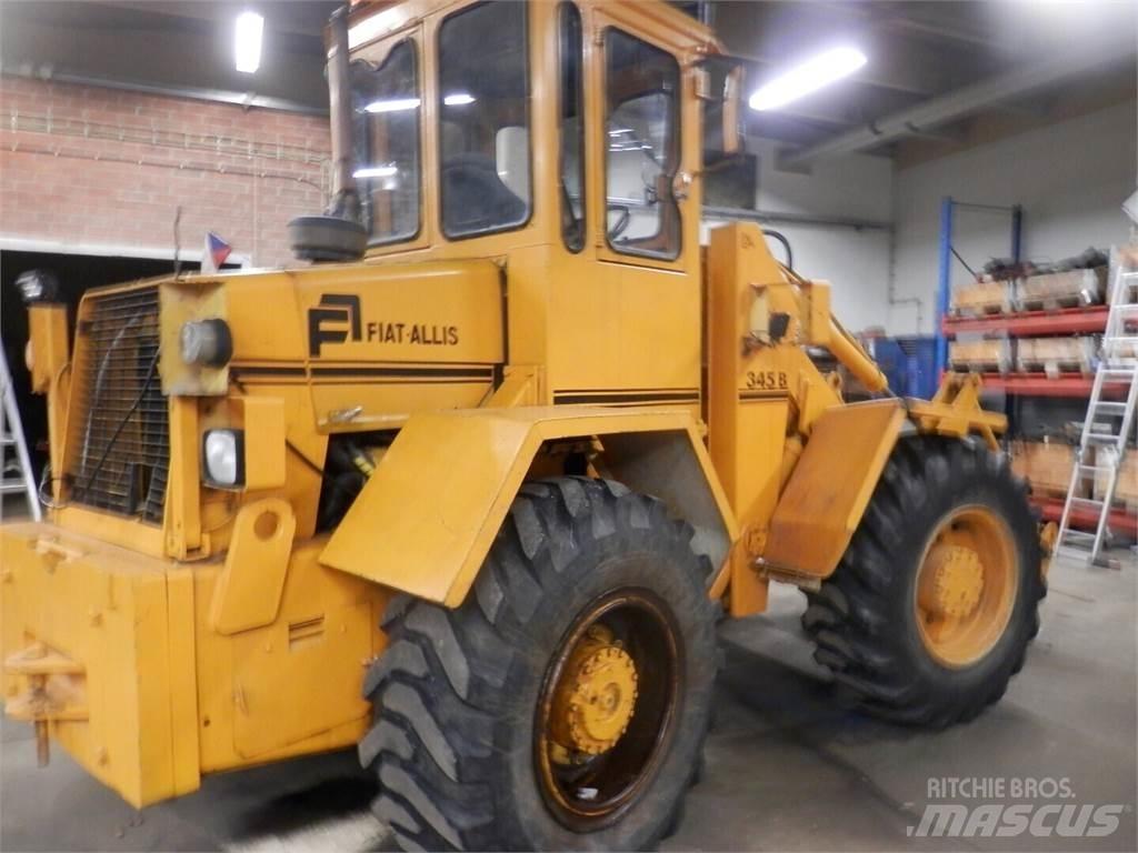 Fiat-Allis 345 B Фронтальні навантажувачі