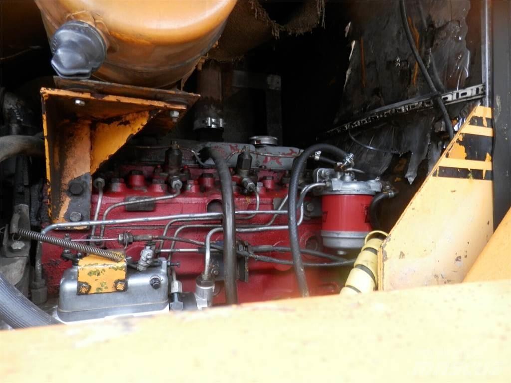 Fiat-Allis 345 B Фронтальні навантажувачі