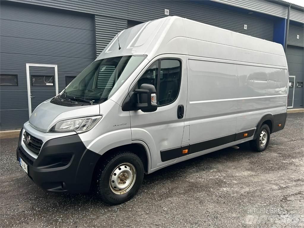 Fiat Ducato Панельні фургони