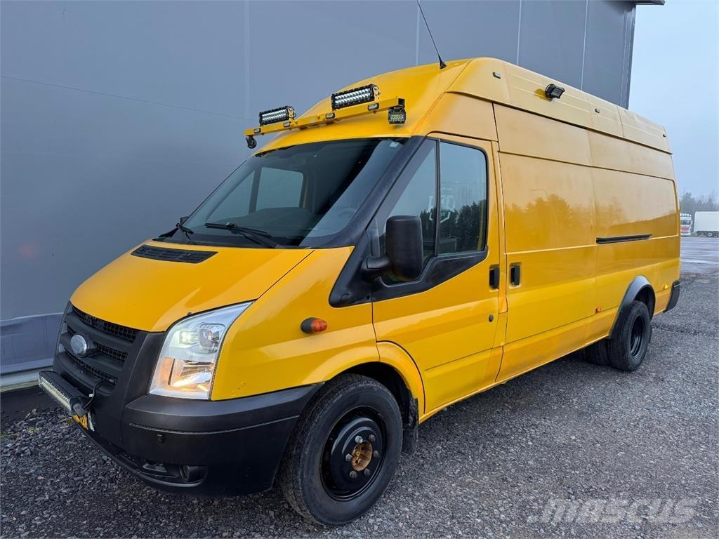 Ford Transit Панельні фургони