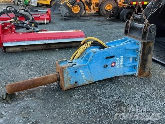 Franz F3200 Плуги