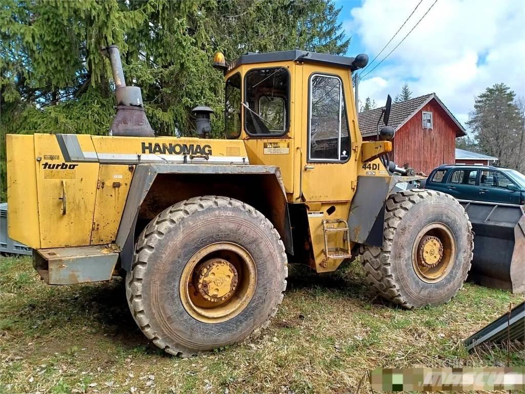 Hanomag 44D Фронтальні навантажувачі