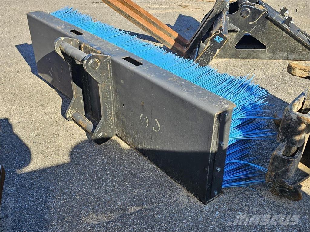  Harja S60 Підмітальні машини