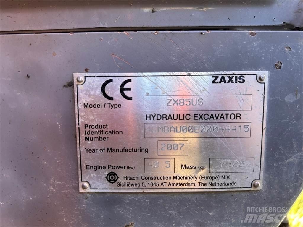 Hitachi ZX85 US Середні екскаватори 7т. - 12т.