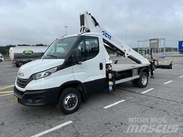 Iveco Daily 50C16 Вертикальні щоглові підйомники