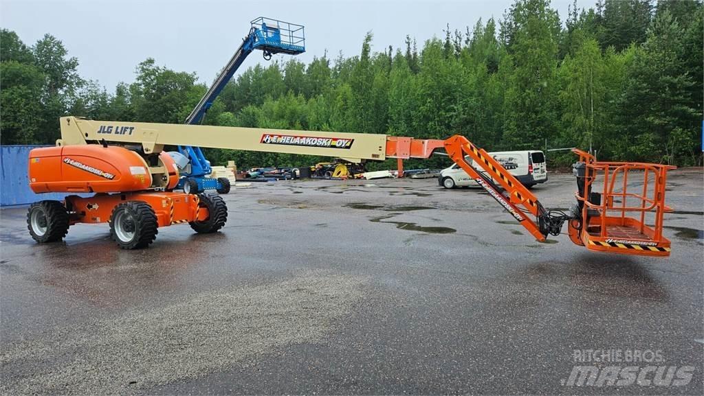 JLG 860SJ Вертикальні щоглові підйомники