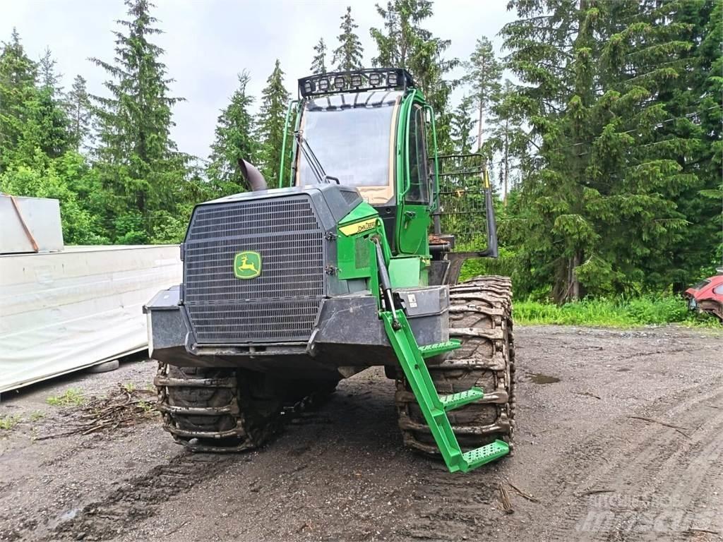 John Deere 1010G Форвардери