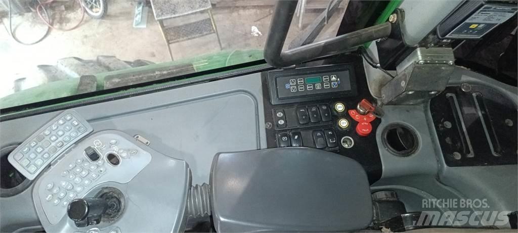 John Deere 1110E Форвардери