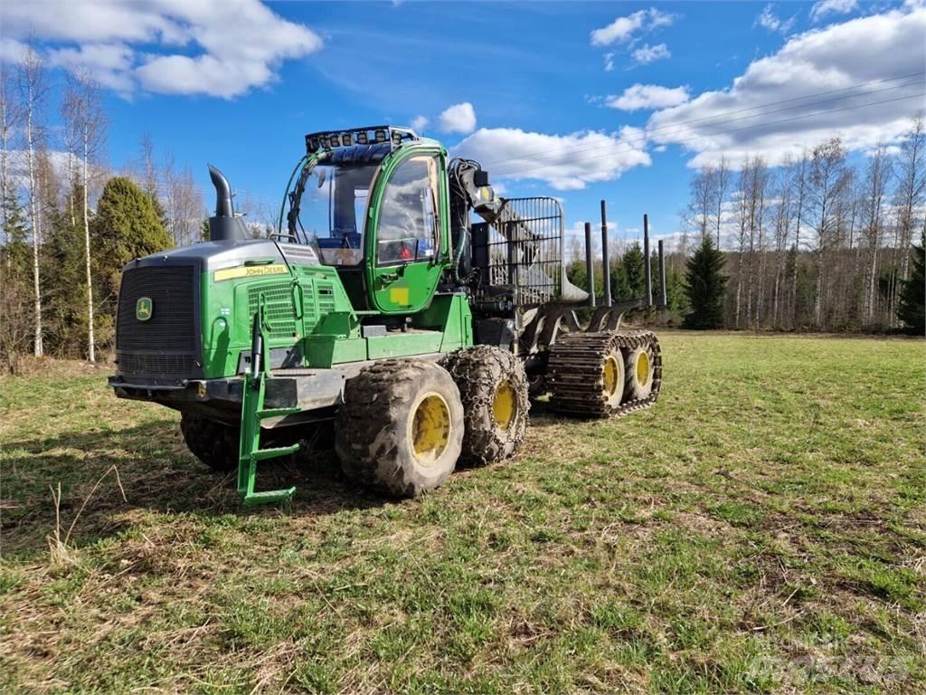 John Deere 1110G Форвардери