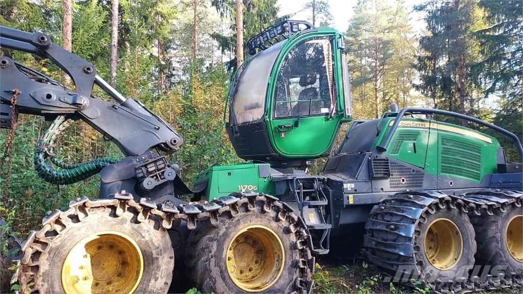 John Deere 1170G Харвестери