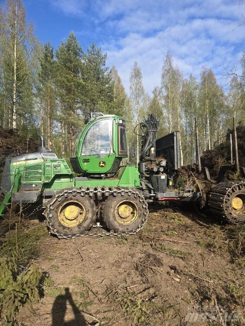 John Deere 1210 G Форвардери