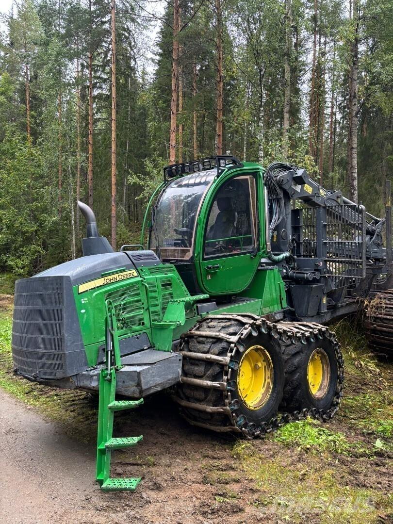 John Deere 1210G Форвардери