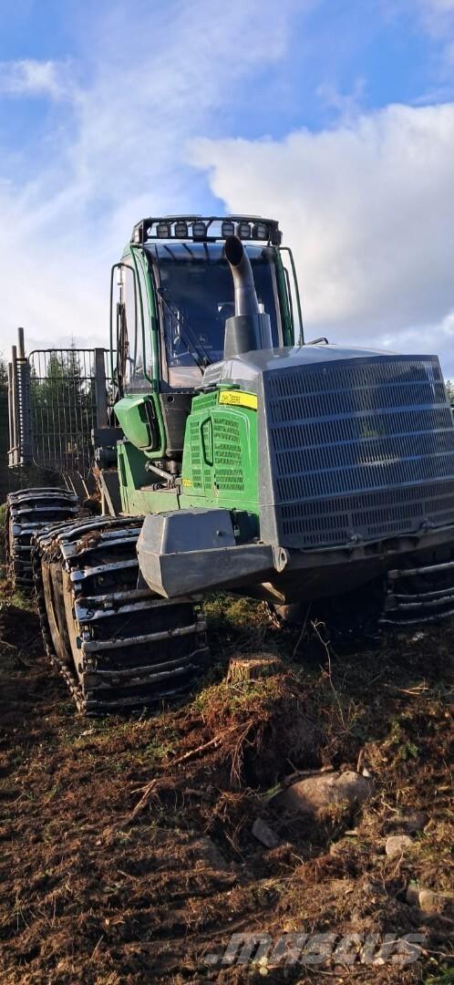John Deere 1210G Форвардери