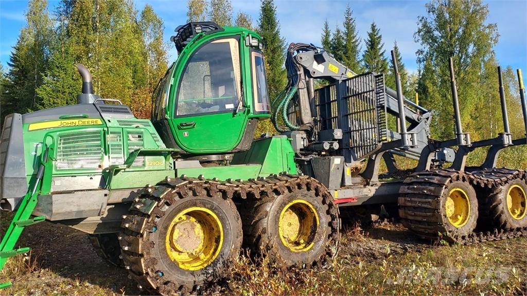 John Deere 1210G Форвардери