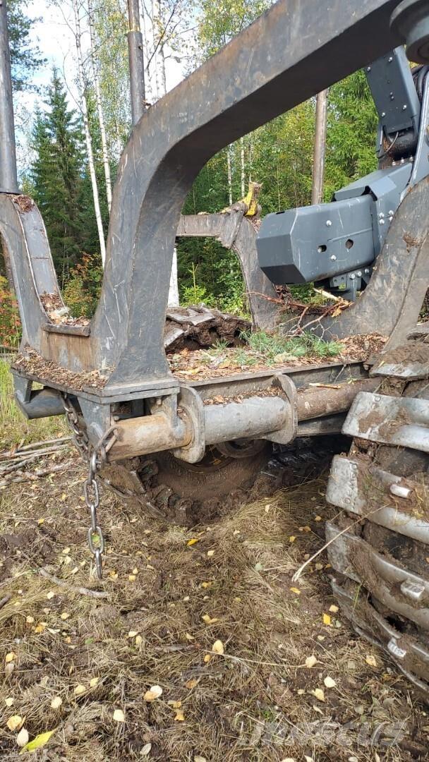 John Deere 1210G Форвардери