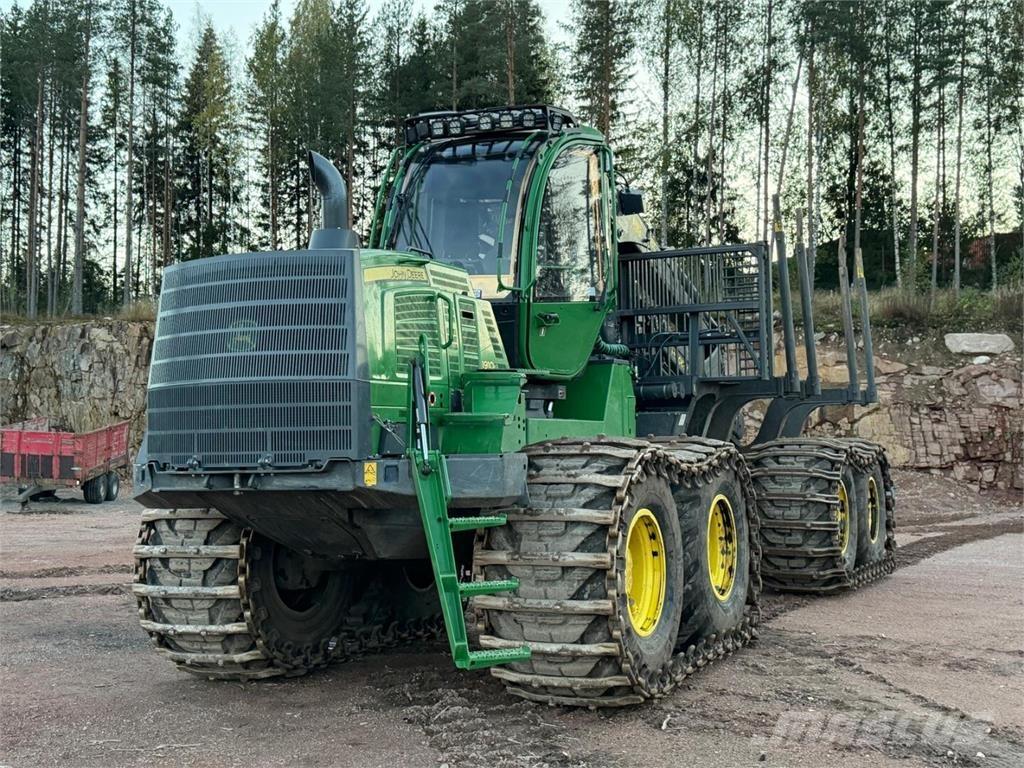 John Deere 1910 G Форвардери