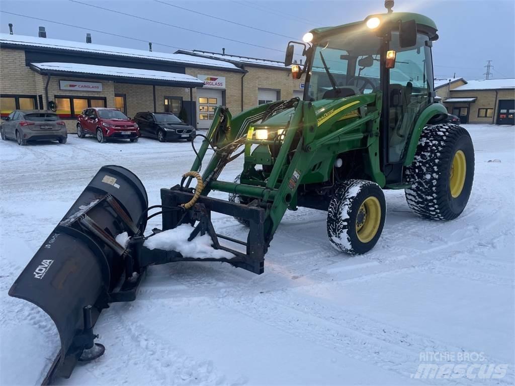 John Deere 4520 Комунальна техніка - Інші