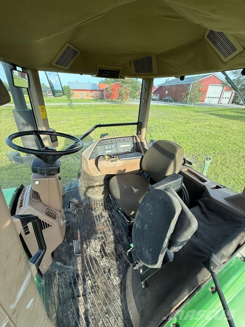 John Deere 8400T Трактори