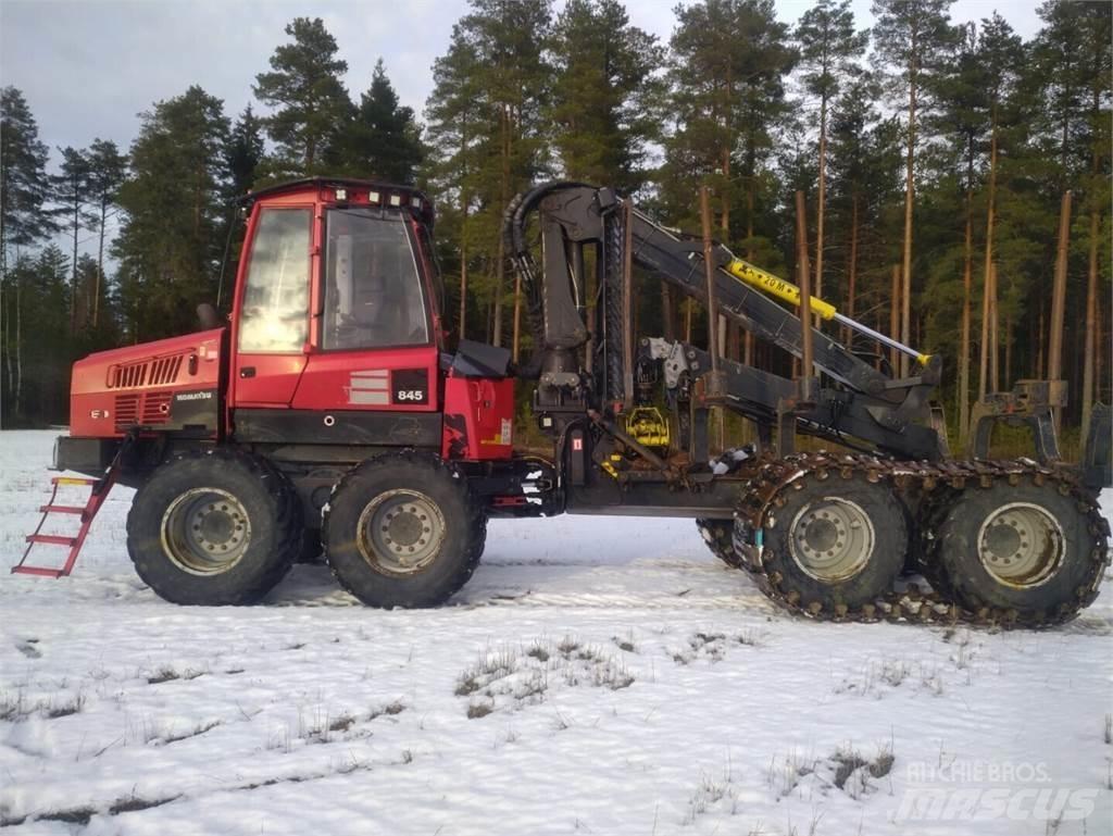 Komatsu 845 Форвардери
