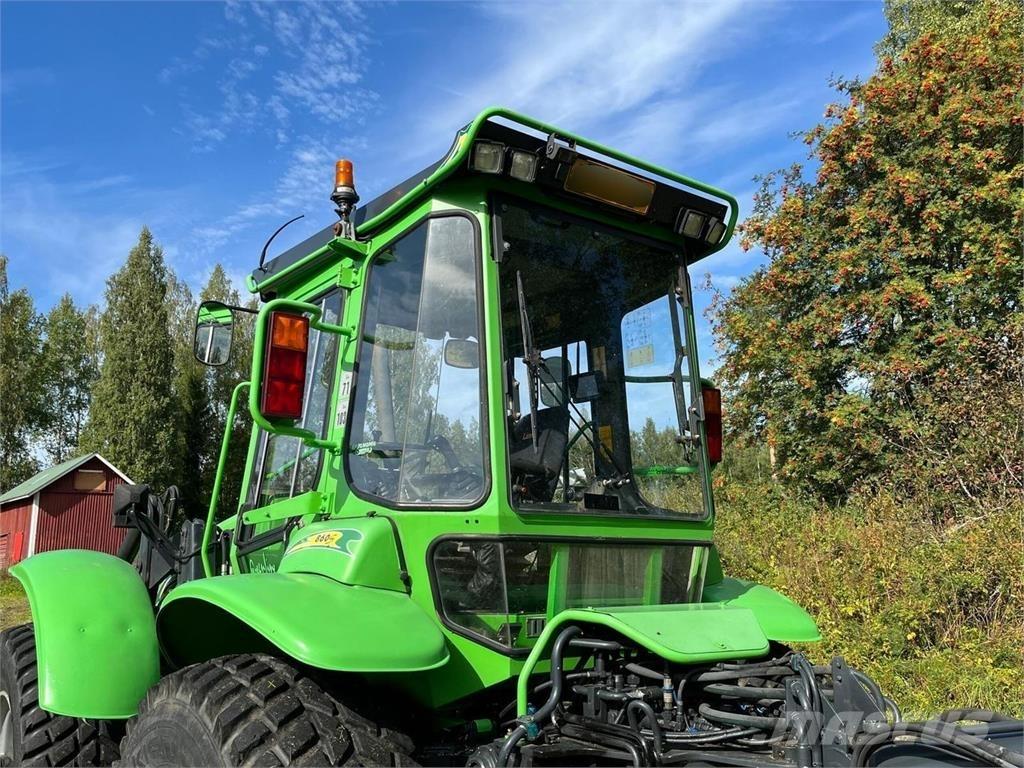 Lännen 860S Екскаватори-навантажувачі