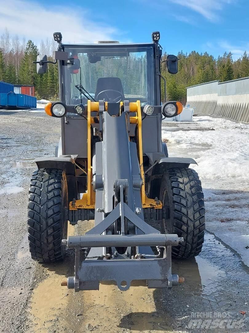 Mecalac Ax 850 Фронтальні навантажувачі
