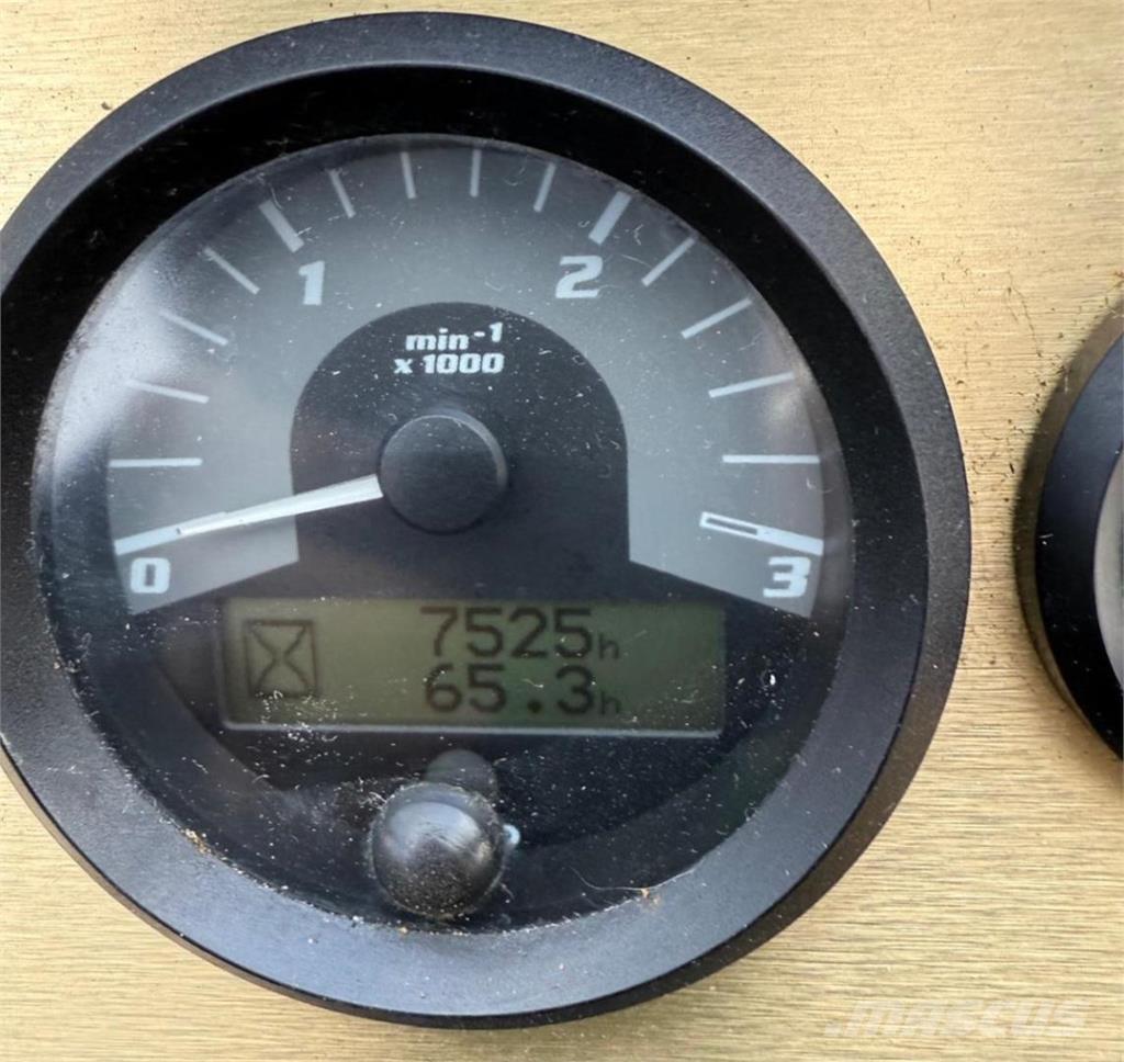 Paana 170 Комунальна техніка - Інші