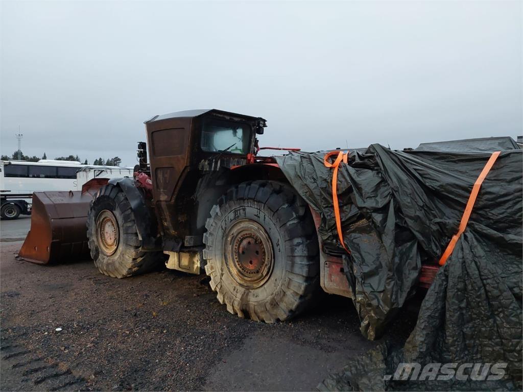 Sandvik TORO 517 Фронтальні навантажувачі