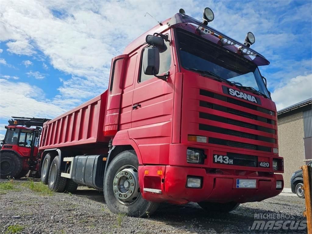 Scania 143H Вантажівки / спеціальні