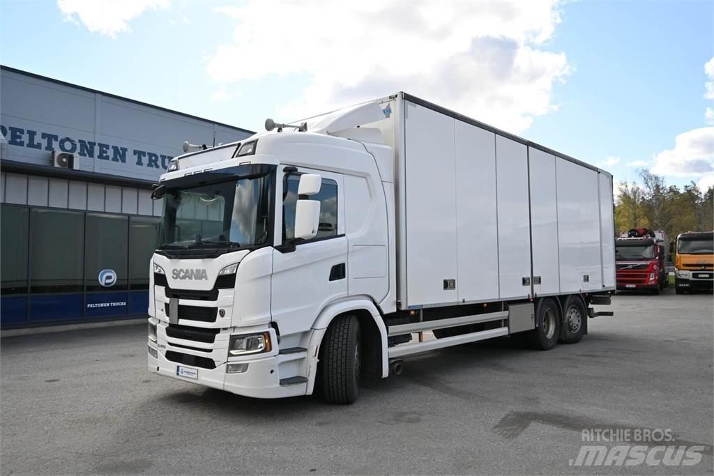 Scania G410 6X2 Фургони