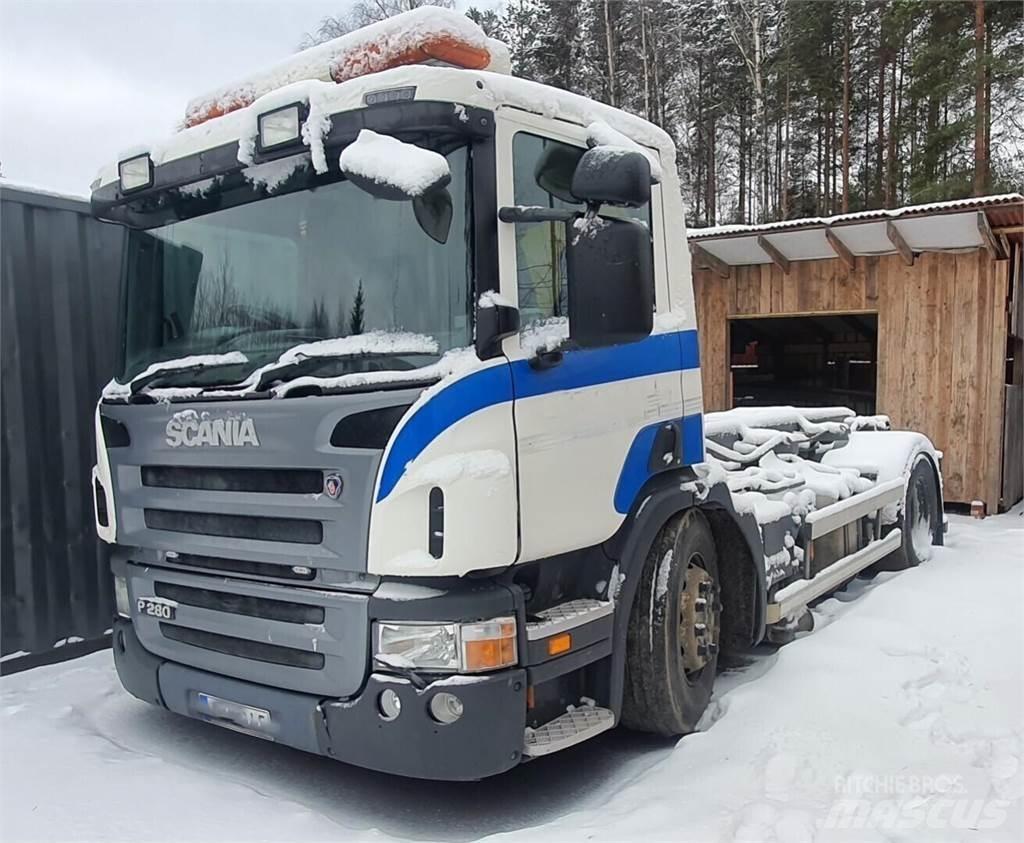 Scania P 280 Вантажівки з гаковим підйомом