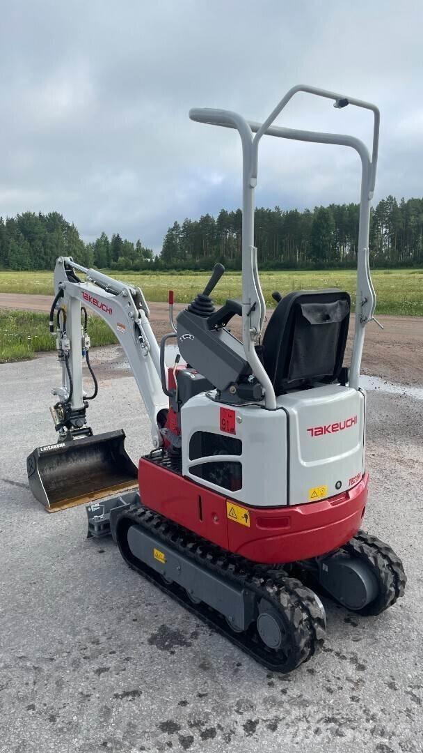 Takeuchi TB210R Міні-екскаватори < 7т