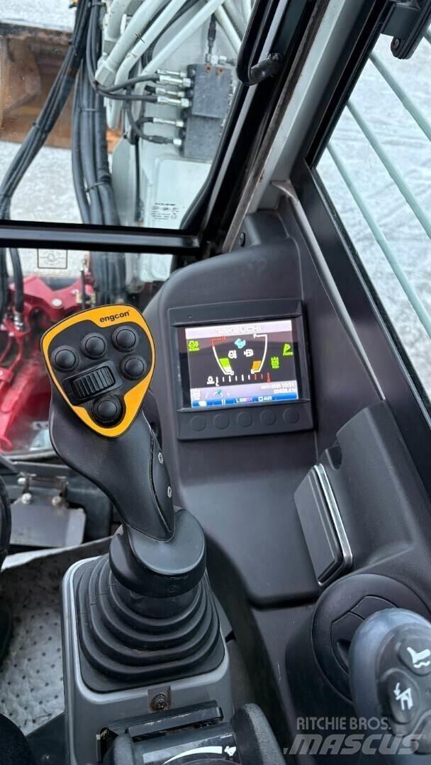 Takeuchi TB257FR Міні-екскаватори < 7т