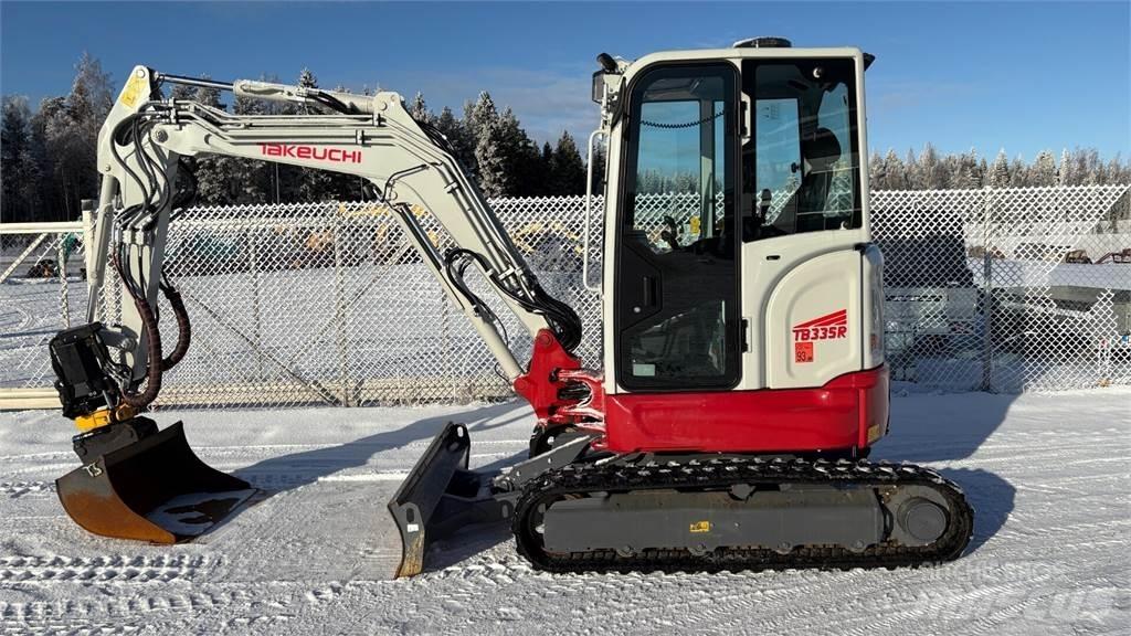 Takeuchi TB335R Міні-екскаватори < 7т