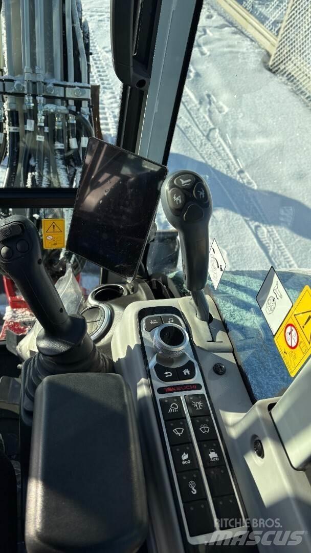 Takeuchi TB335R Міні-екскаватори < 7т